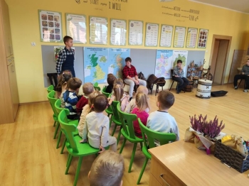 dbf2e79f-c1d0-4282-9e18-b9be971d5ef1 (Copy)