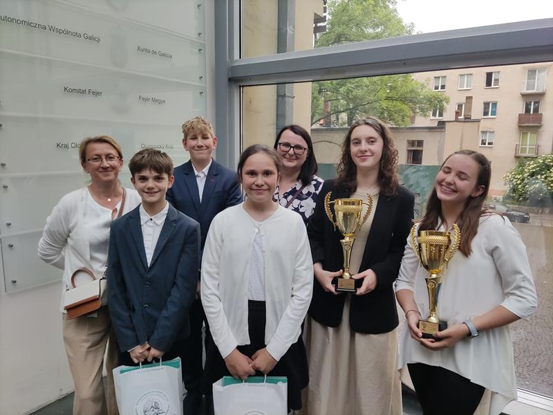 Laureaci Wojewódzkiego Konkursu Języka Niemieckiego i WKWoMN