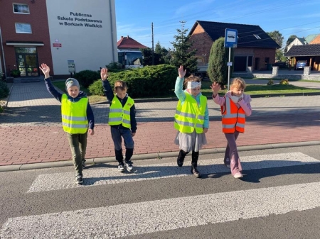 Odblaskowa Szkoła: zajęcia terenowe klasy I