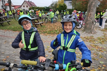 Odblaskowa Szkoła: Odblaskowa Wycieczka Rowerowa